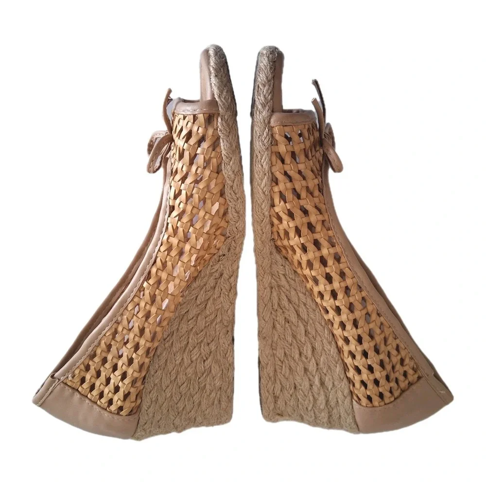 Adrienne Vittadini Wedge Espadrille Peep Toe Pumps 7.5 M Beige Boho Style Shoes